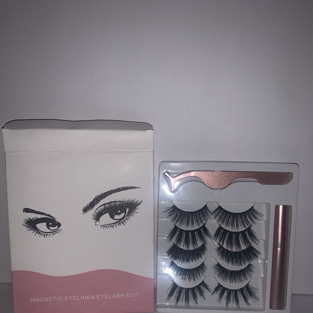 ❤️Wispy Magnetic Eyelash Kit❤️